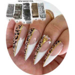Magic foil Leo nailart